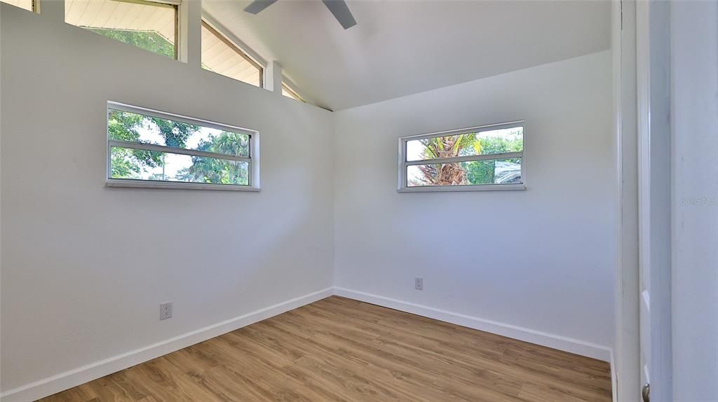 En Venta: $295,000 (3 camas, 2 baños, 1430 Pies cuadrados)