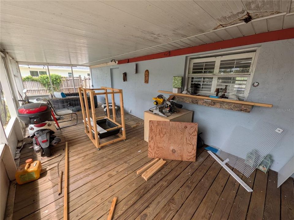For Sale: $317,000 (2 beds, 2 baths, 1342 Square Feet)