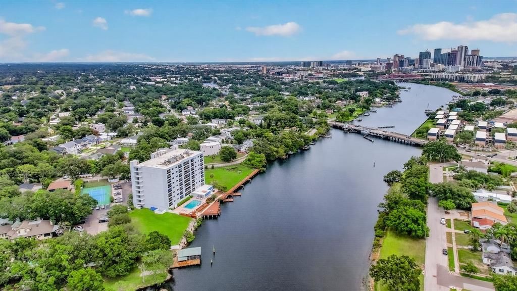 En Venta: $425,000 (3 camas, 2 baños, 1547 Pies cuadrados)