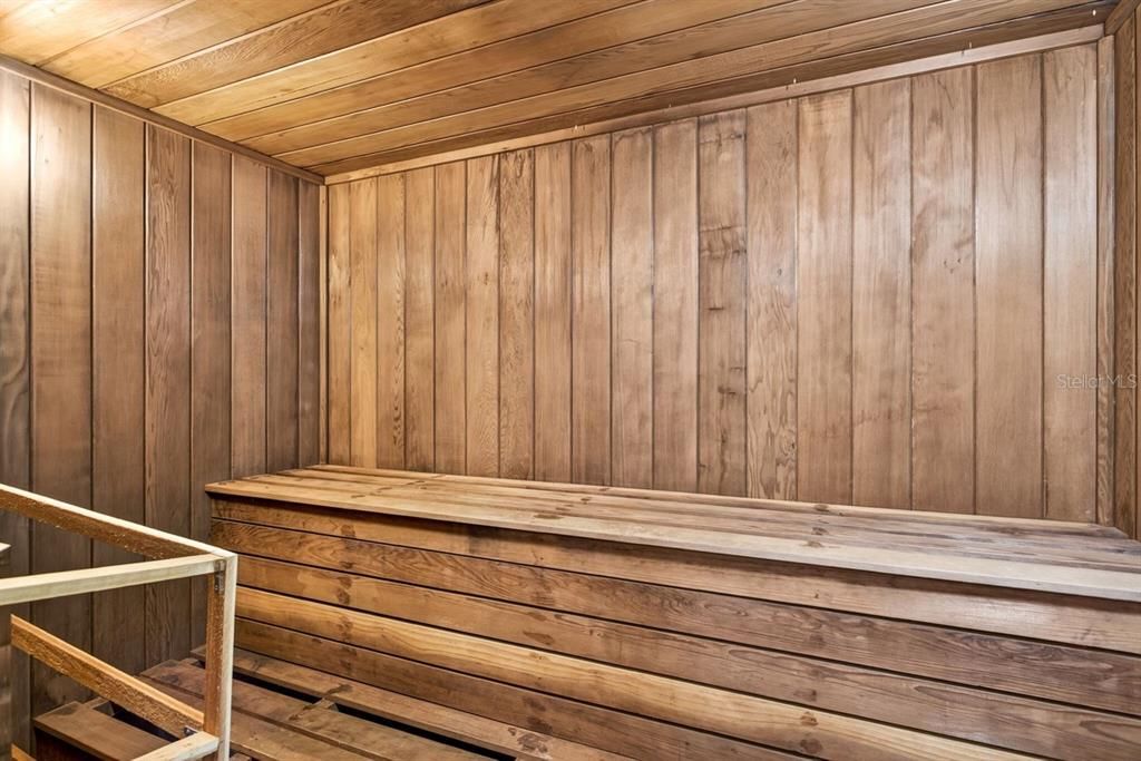 En Venta: $425,000 (3 camas, 2 baños, 1547 Pies cuadrados)