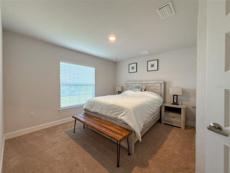 En Renta: $2,699 (4 camas, 2 baños, 1755 Pies cuadrados)