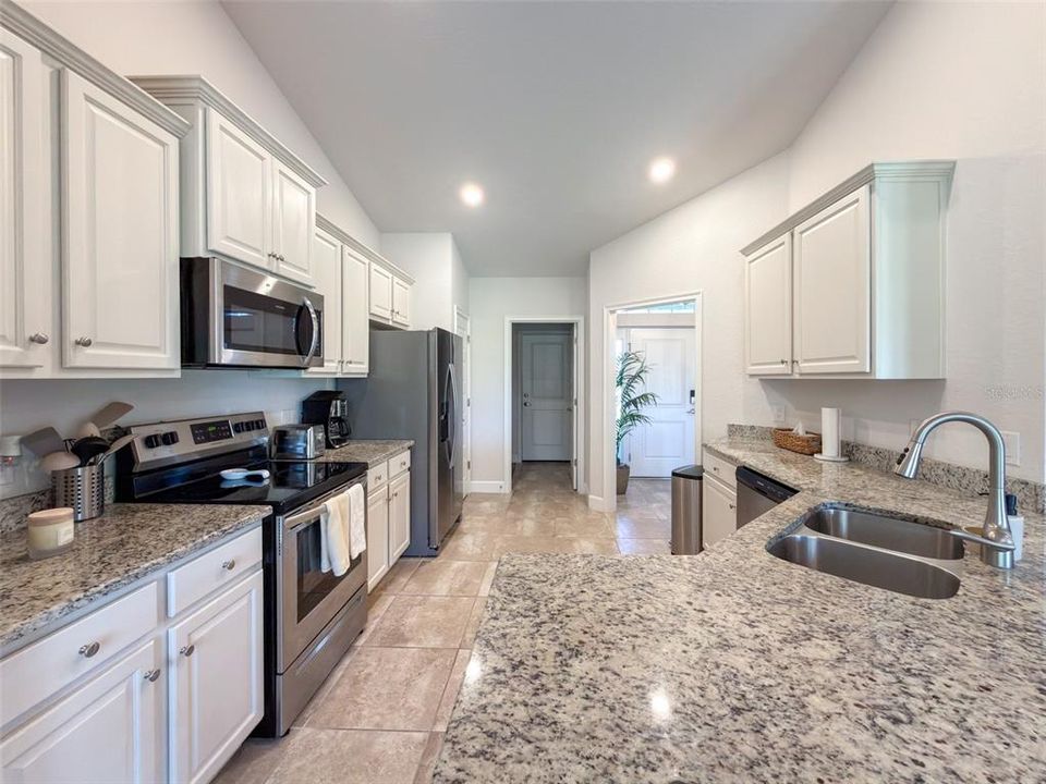 En Renta: $2,699 (4 camas, 2 baños, 1755 Pies cuadrados)