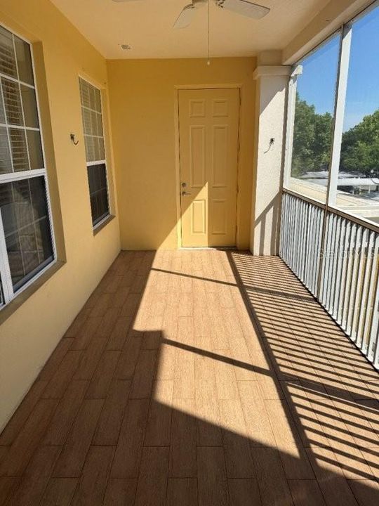 For Rent: $2,295 (3 beds, 2 baths, 1962 Square Feet)