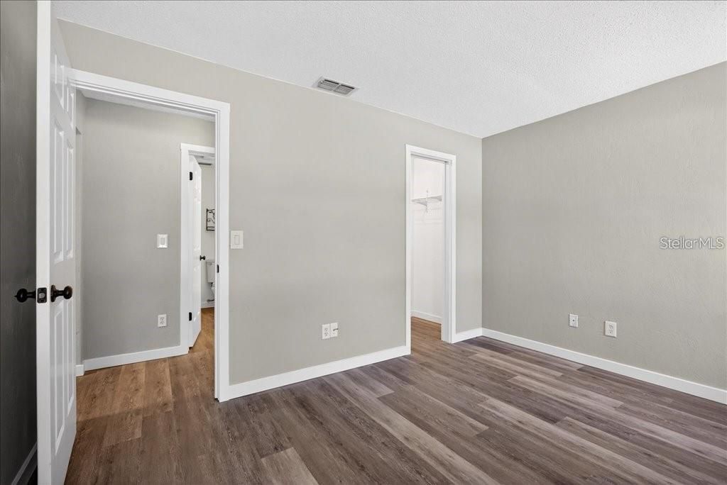 For Rent: $1,650 (3 beds, 2 baths, 1428 Square Feet)