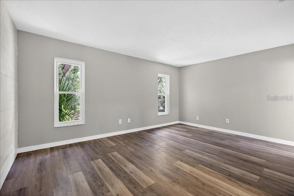 For Rent: $1,650 (3 beds, 2 baths, 1428 Square Feet)