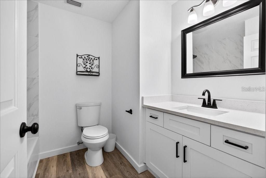 For Rent: $1,650 (3 beds, 2 baths, 1428 Square Feet)