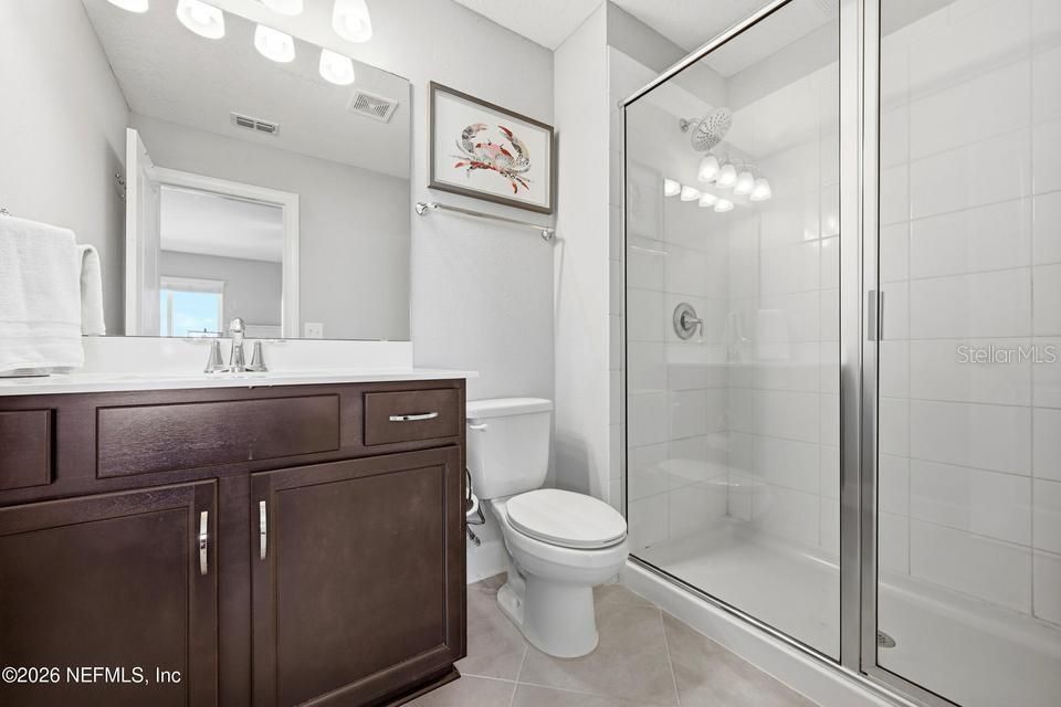 For Sale: $850,000 (5 beds, 5 baths, 3783 Square Feet)