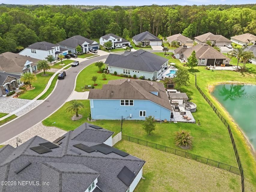 For Sale: $850,000 (5 beds, 5 baths, 3783 Square Feet)
