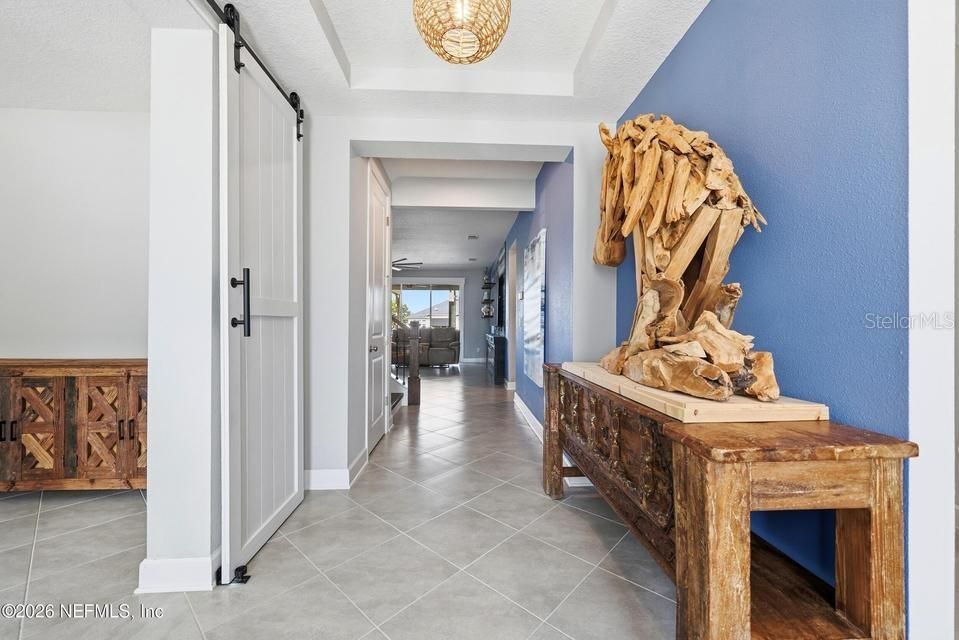 For Sale: $850,000 (5 beds, 5 baths, 3783 Square Feet)