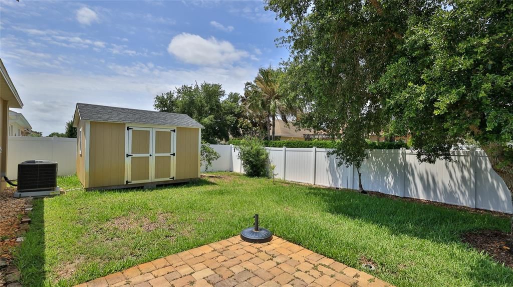 For Sale: $350,000 (4 beds, 2 baths, 1858 Square Feet)