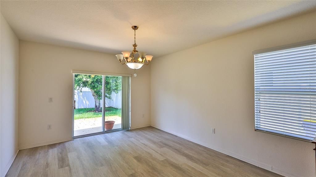 For Sale: $350,000 (4 beds, 2 baths, 1858 Square Feet)