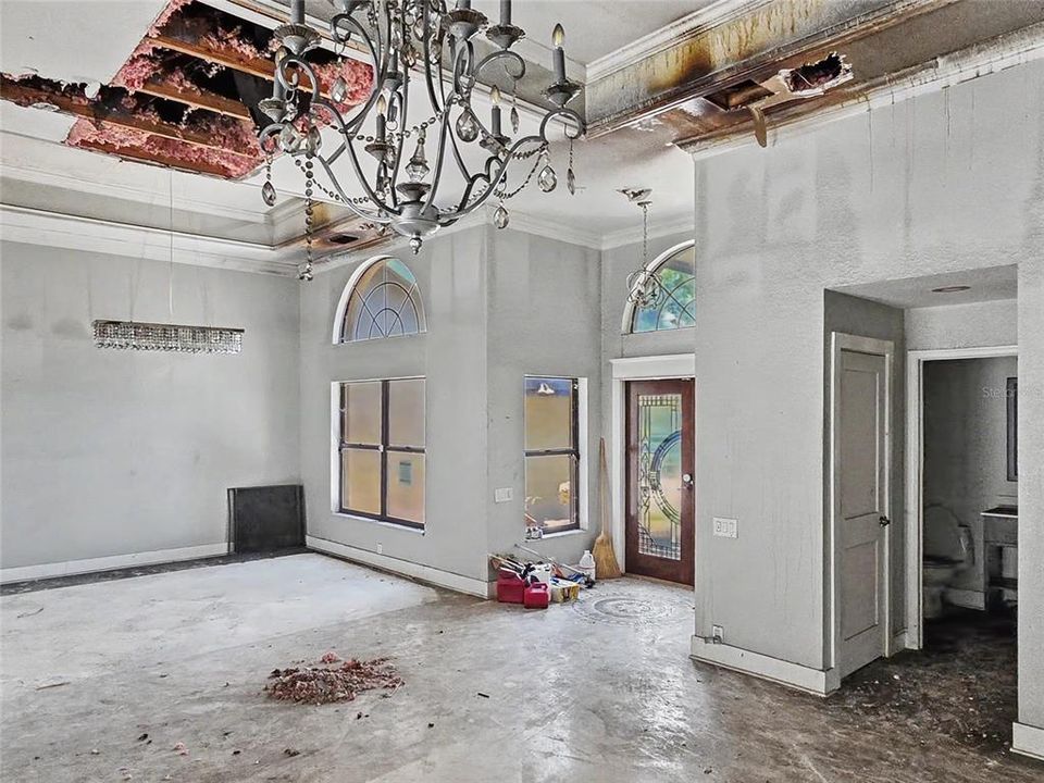 En Venta: $200,000 (4 camas, 3 baños, 3054 Pies cuadrados)