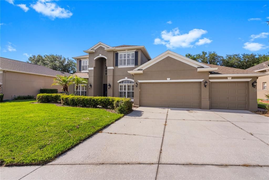 For Sale: $695,500 (5 beds, 3 baths, 3001 Square Feet)