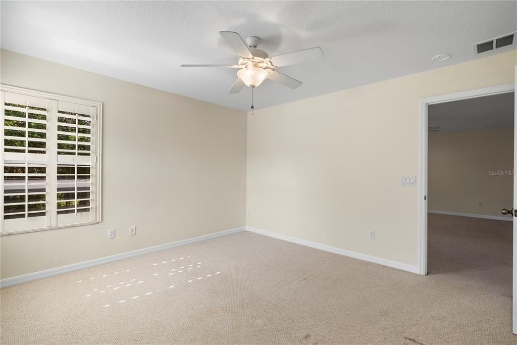 For Sale: $695,500 (5 beds, 3 baths, 3001 Square Feet)