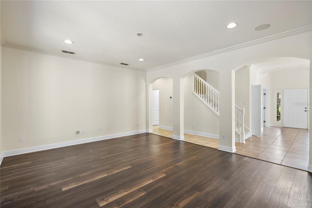 For Sale: $695,500 (5 beds, 3 baths, 3001 Square Feet)