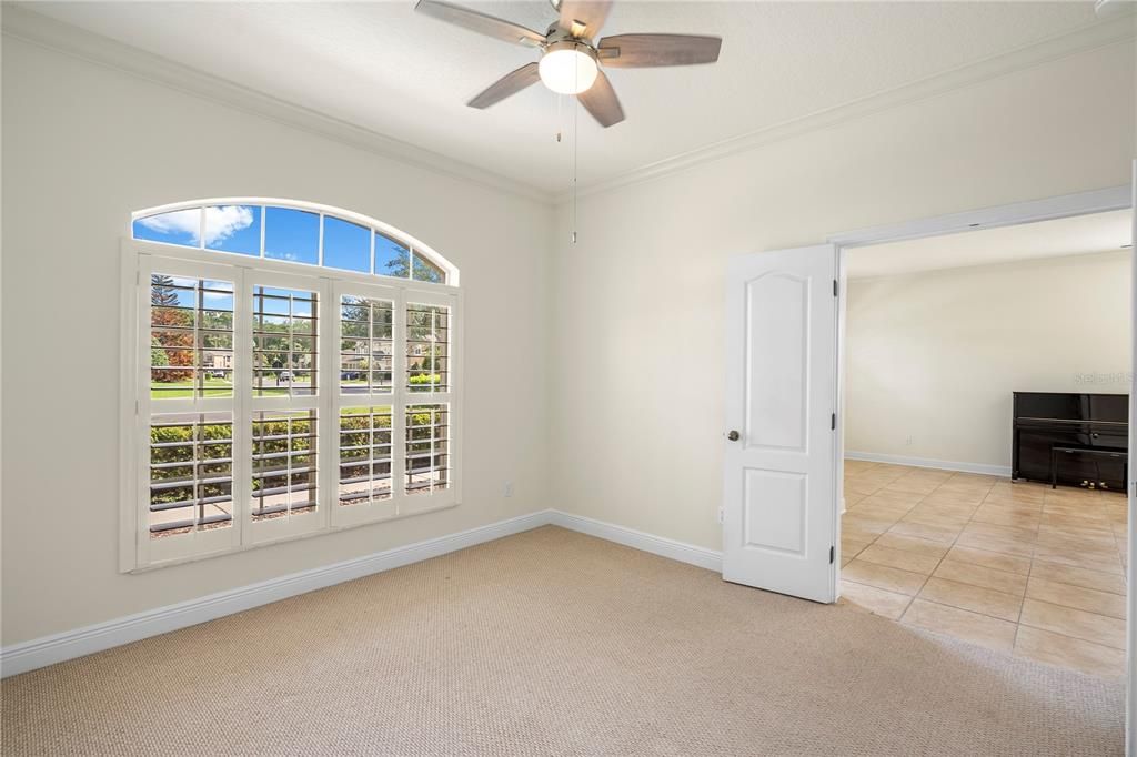 For Sale: $695,500 (5 beds, 3 baths, 3001 Square Feet)
