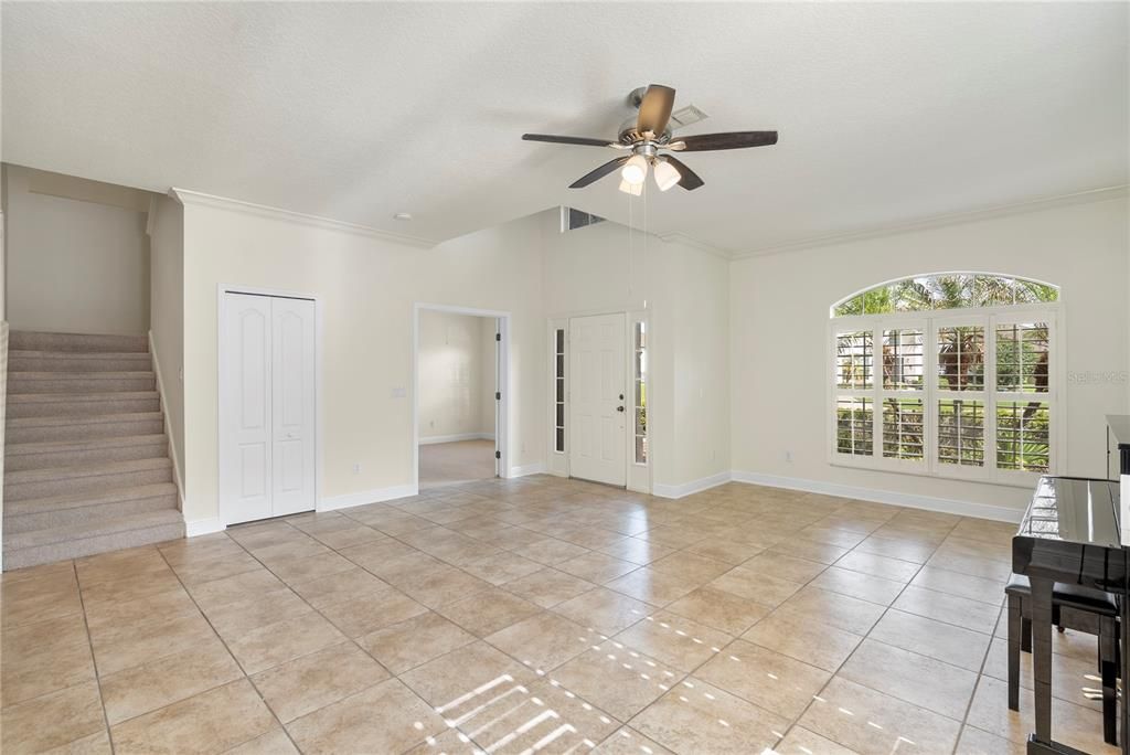 For Sale: $695,500 (5 beds, 3 baths, 3001 Square Feet)