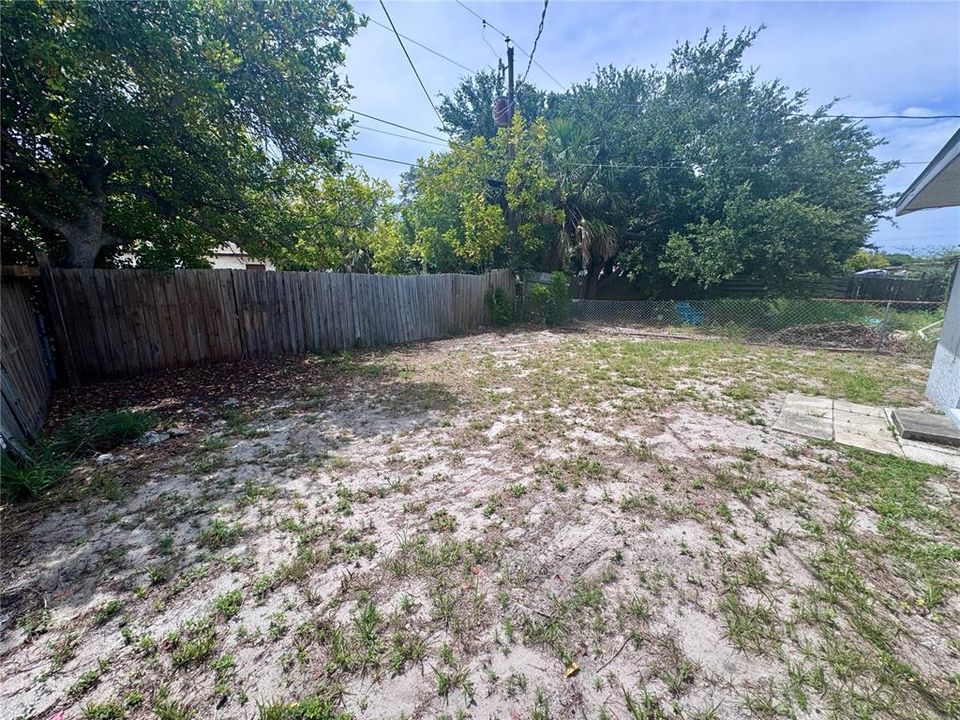 For Rent: $1,695 (2 beds, 2 baths, 840 Square Feet)