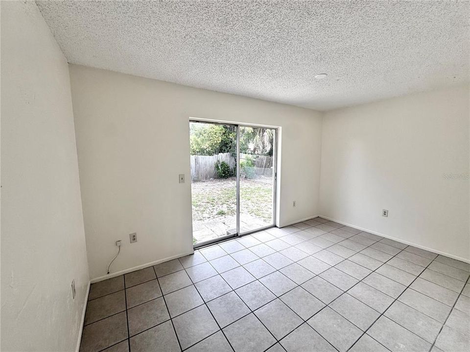 For Rent: $1,695 (2 beds, 2 baths, 840 Square Feet)