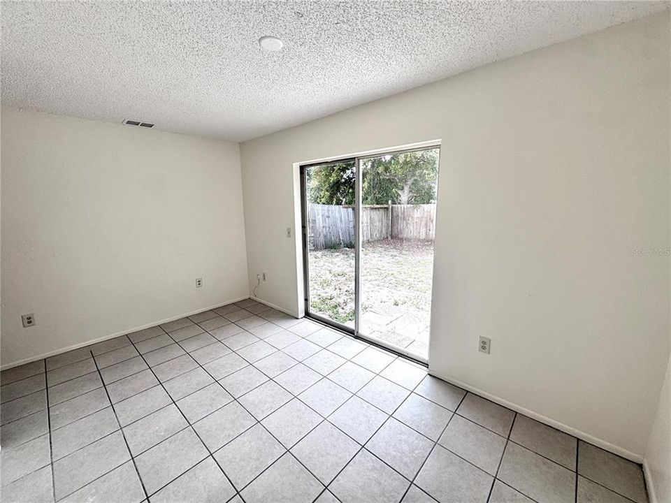 For Rent: $1,695 (2 beds, 2 baths, 840 Square Feet)