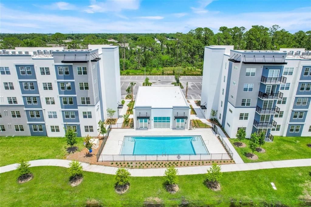 Active With Contract: $1,650 (2 beds, 2 baths, 1023 Square Feet)