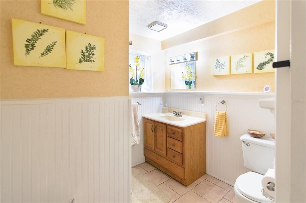 For Sale: $289,900 (3 beds, 2 baths, 1519 Square Feet)