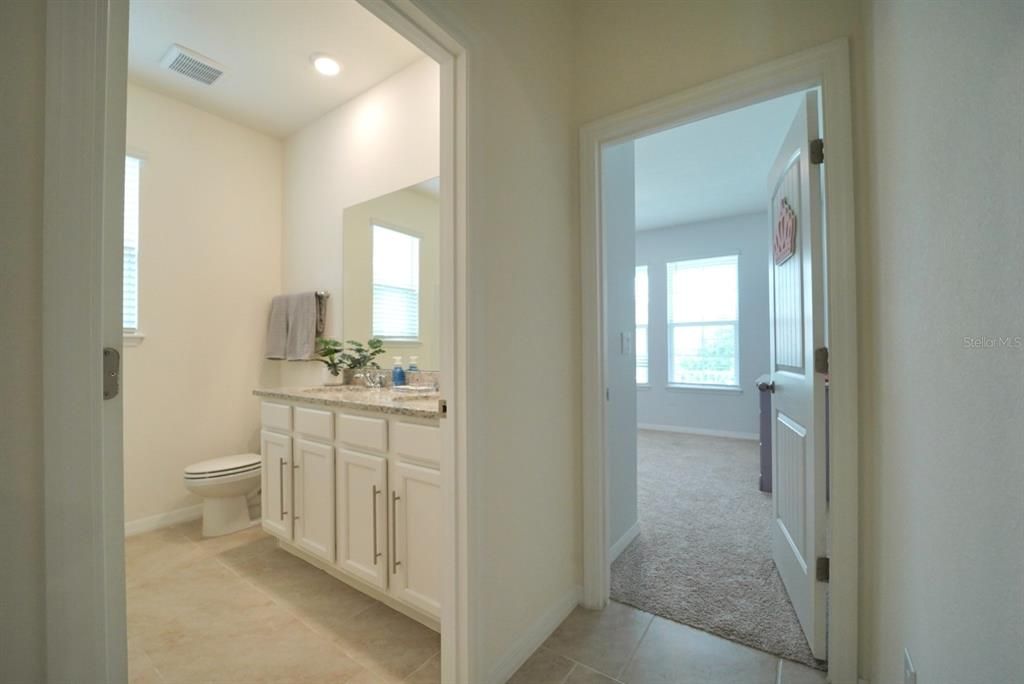 For Sale: $499,000 (4 beds, 3 baths, 2106 Square Feet)