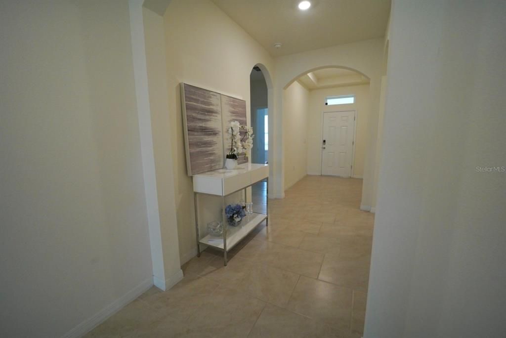 For Sale: $499,000 (4 beds, 3 baths, 2106 Square Feet)