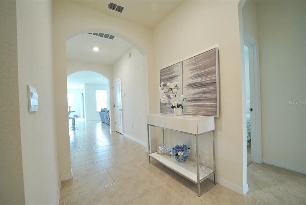 For Sale: $499,000 (4 beds, 3 baths, 2106 Square Feet)