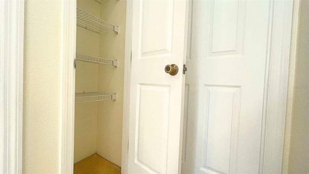 For Sale: $234,950 (3 beds, 2 baths, 1229 Square Feet)
