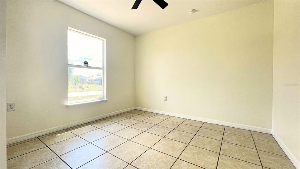 For Sale: $234,950 (3 beds, 2 baths, 1229 Square Feet)
