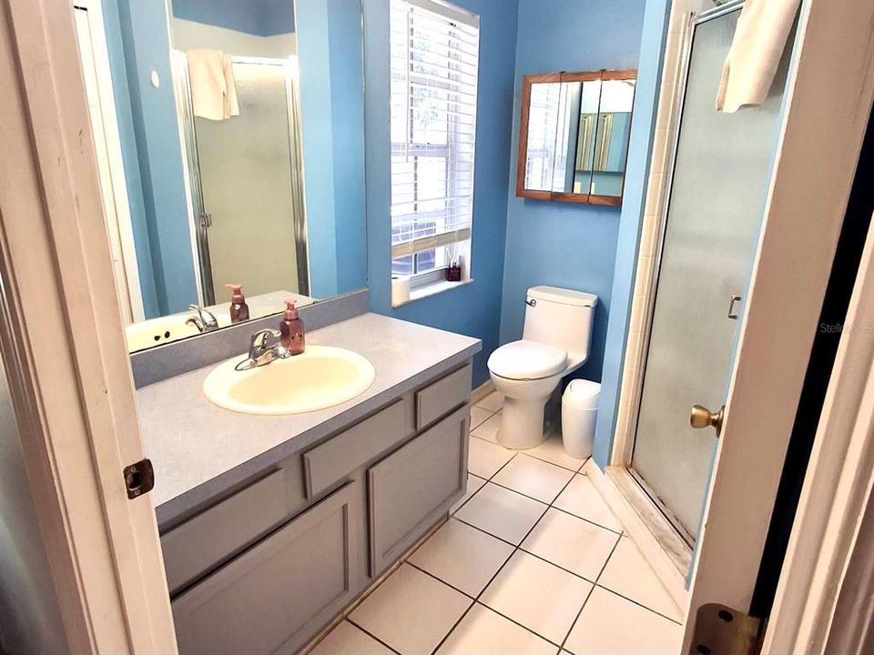 For Sale: $485,000 (3 beds, 2 baths, 1418 Square Feet)