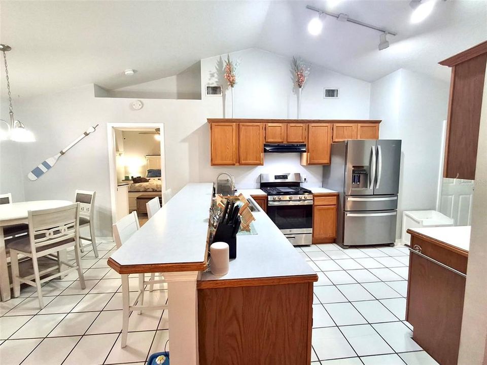For Sale: $485,000 (3 beds, 2 baths, 1418 Square Feet)