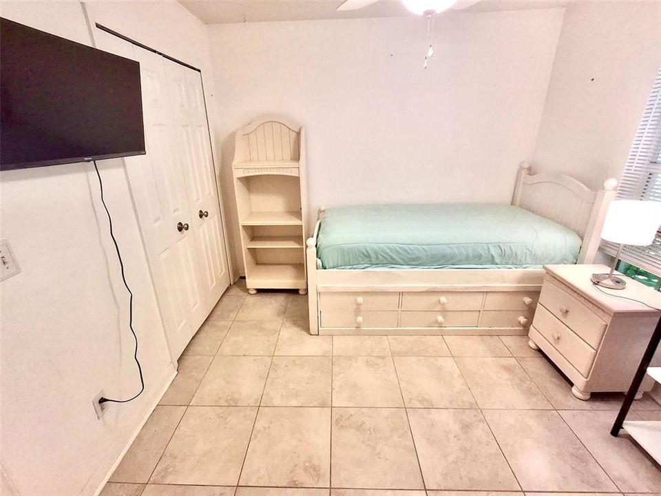 For Sale: $485,000 (3 beds, 2 baths, 1418 Square Feet)