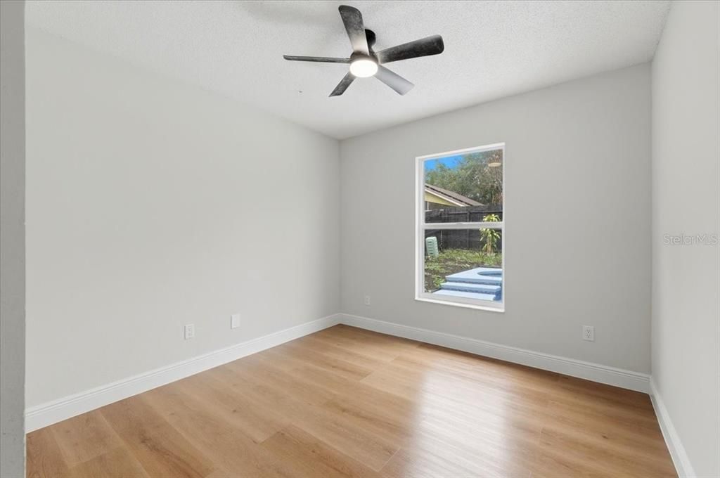 For Sale: $489,900 (3 beds, 2 baths, 1822 Square Feet)