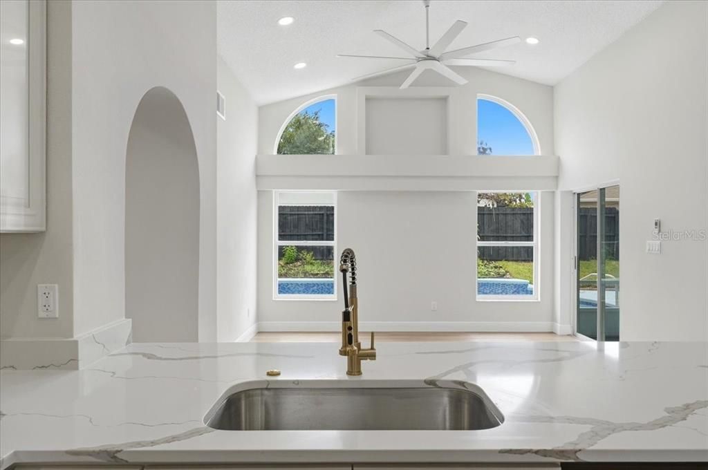 For Sale: $489,900 (3 beds, 2 baths, 1822 Square Feet)