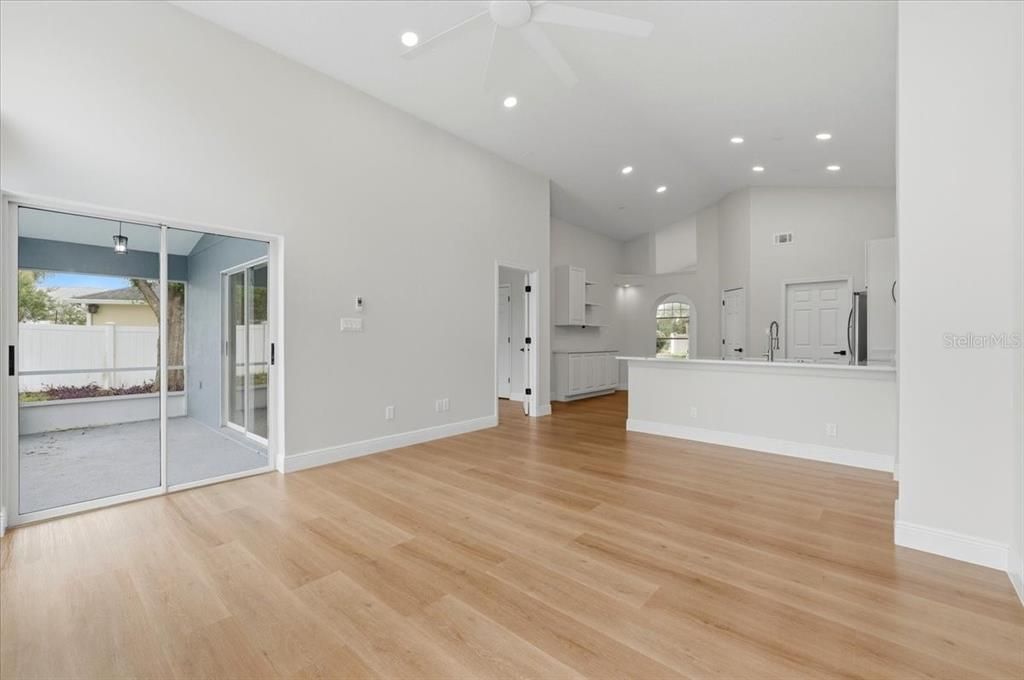 For Sale: $489,900 (3 beds, 2 baths, 1822 Square Feet)