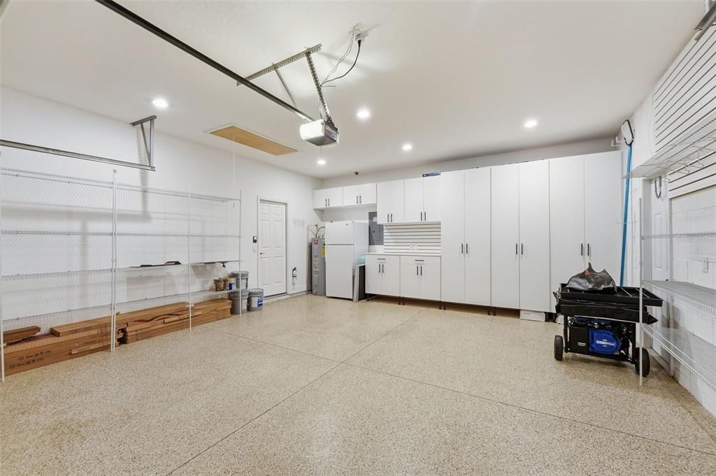 En Venta: $695,000 (3 camas, 2 baños, 1968 Pies cuadrados)