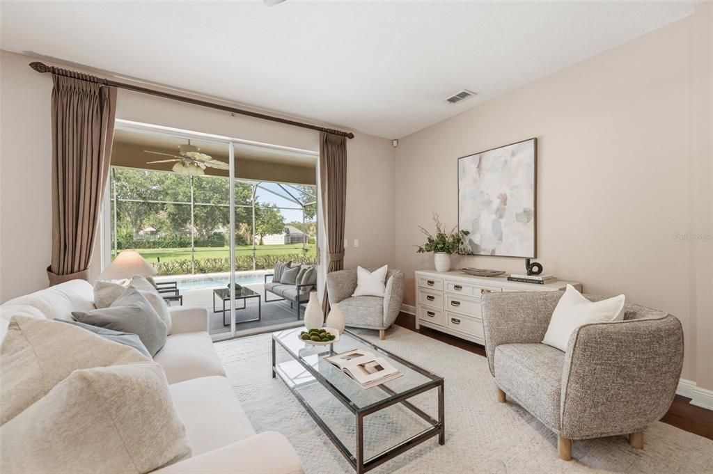 En Venta: $695,000 (3 camas, 2 baños, 1968 Pies cuadrados)