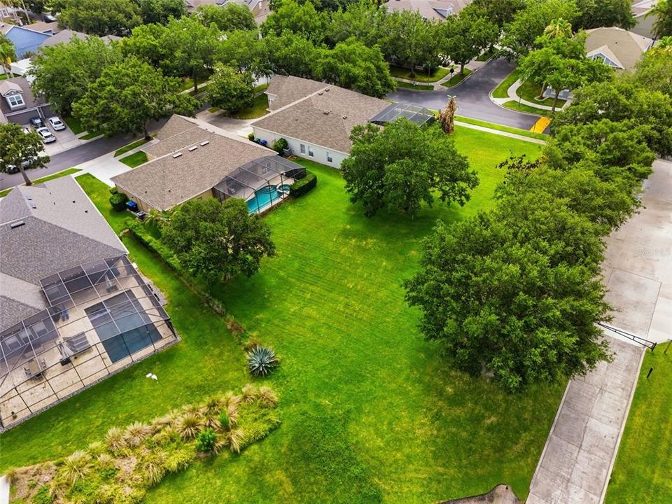 En Venta: $695,000 (3 camas, 2 baños, 1968 Pies cuadrados)