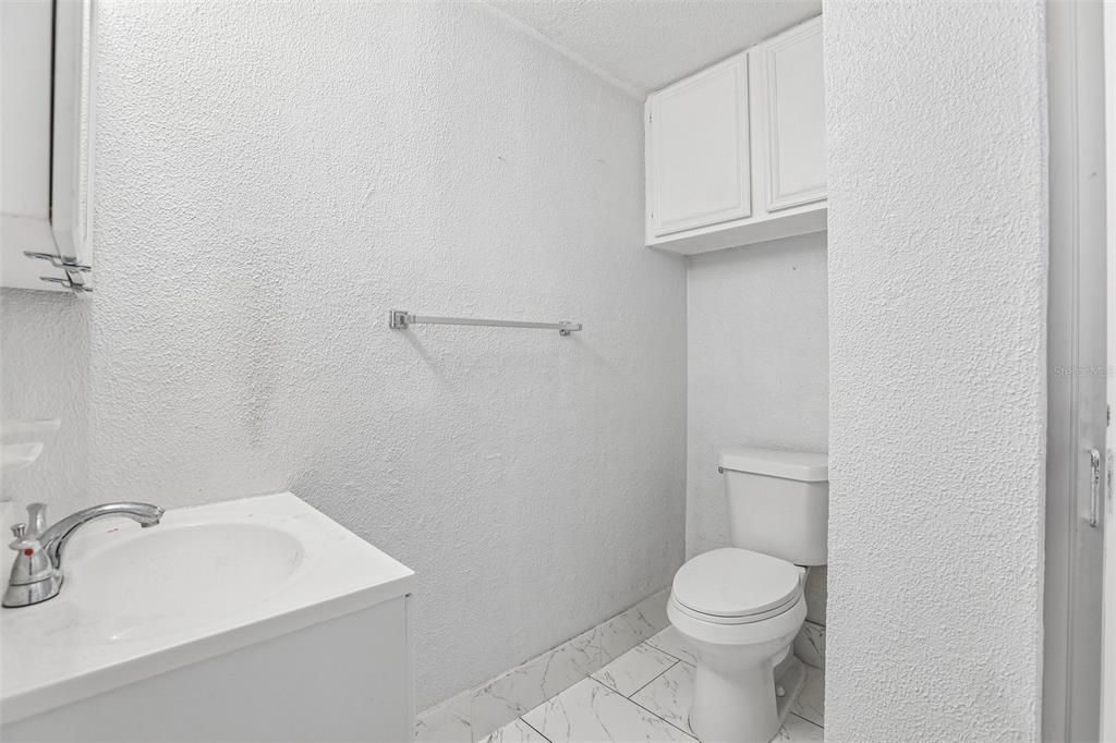For Sale: $564,000 (4 beds, 2 baths, 2029 Square Feet)