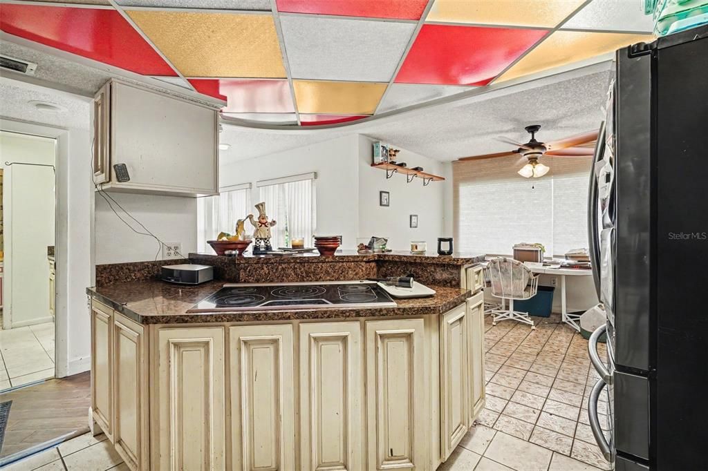 En Venta: $800,000 (3 camas, 3 baños, 4808 Pies cuadrados)