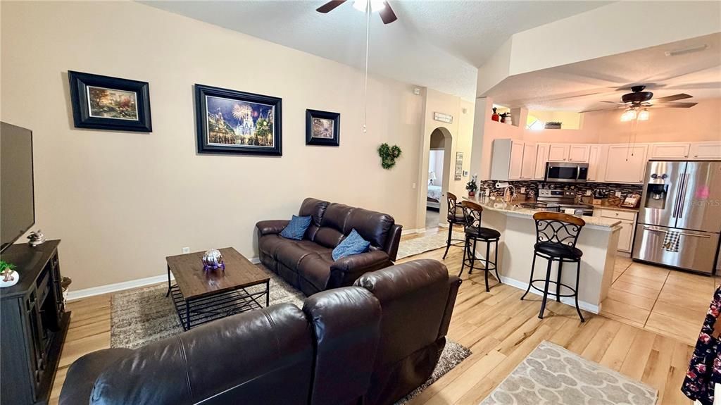 For Sale: $412,000 (4 beds, 3 baths, 1928 Square Feet)