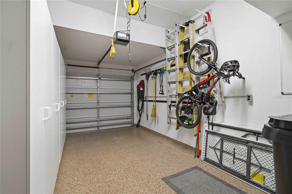 For Sale: $264,900 (2 beds, 2 baths, 1348 Square Feet)