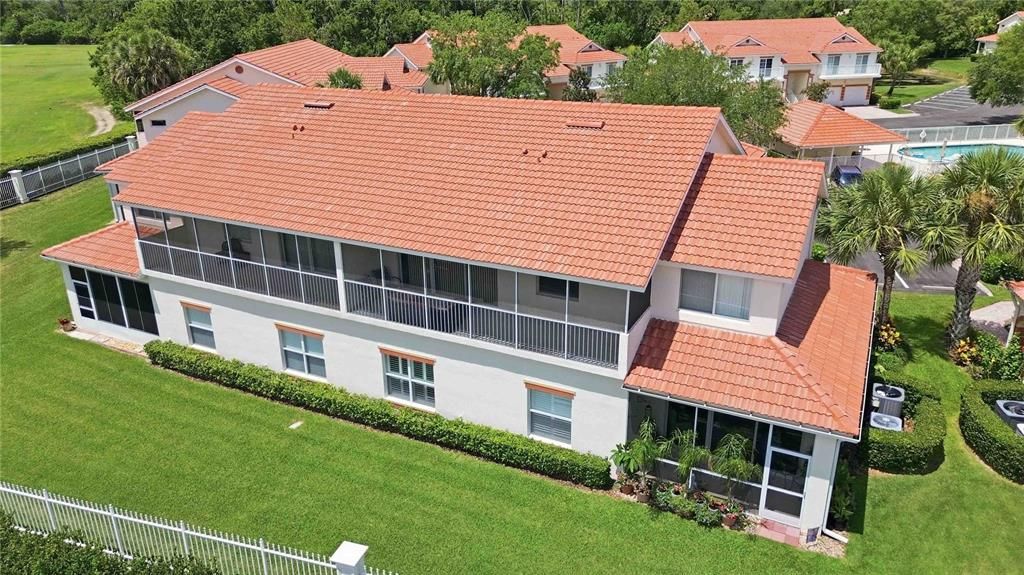 For Sale: $264,900 (2 beds, 2 baths, 1348 Square Feet)