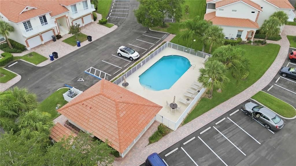 For Sale: $264,900 (2 beds, 2 baths, 1348 Square Feet)