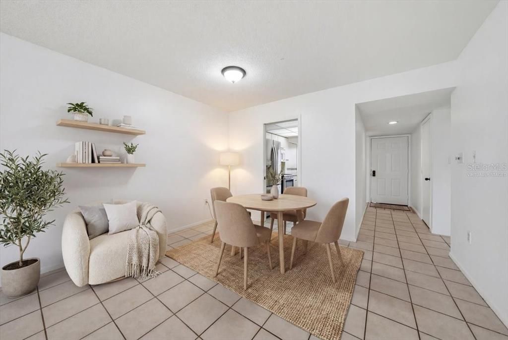 En Venta: $249,000 (2 camas, 2 baños, 1030 Pies cuadrados)