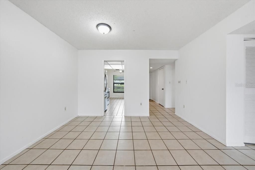En Venta: $249,000 (2 camas, 2 baños, 1030 Pies cuadrados)