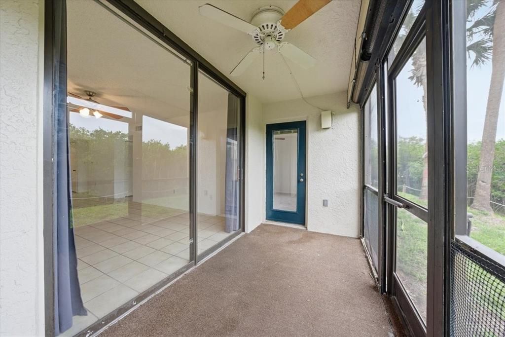 En Venta: $249,000 (2 camas, 2 baños, 1030 Pies cuadrados)