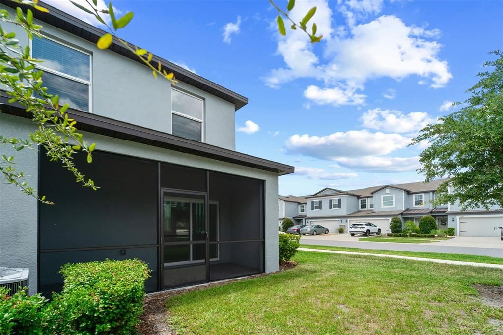For Sale: $355,000 (2 beds, 2 baths, 1541 Square Feet)